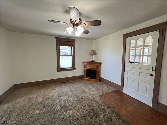 3rd image of 232 S Hambden St