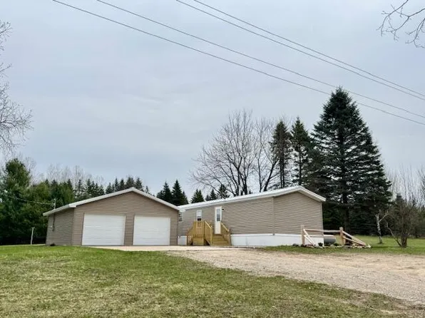 10234 170th Ave, Leroy, MI 49655