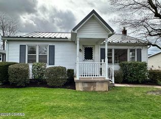 219 W 5th St, Nescopeck, PA 18635