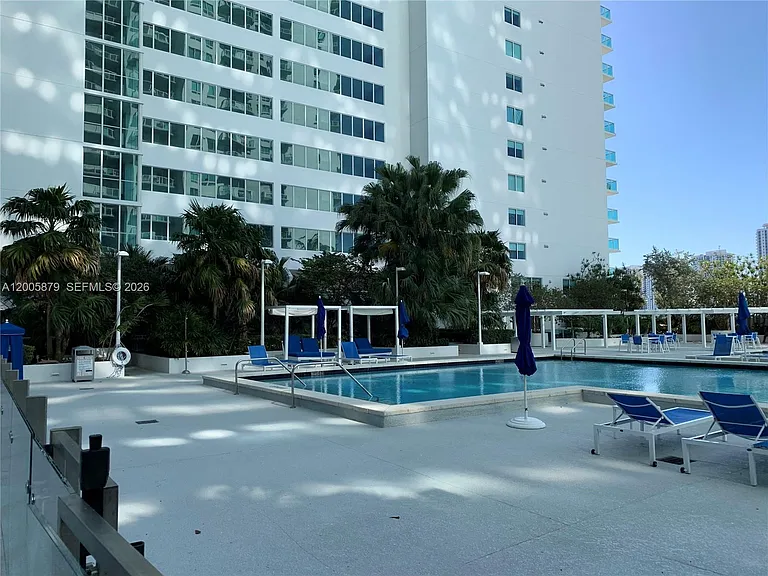 1800 N Bayshore Dr #1506 — Photo 21