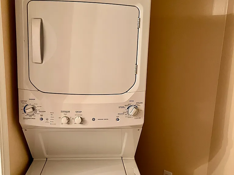 6909 Crossfield Ct — Photo 11