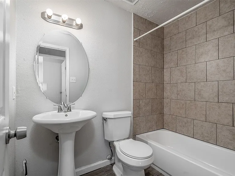 5411 Ingomar Way — Photo 11