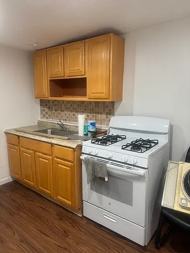 1128 Fteley Ave #BASEMENT Photo 1