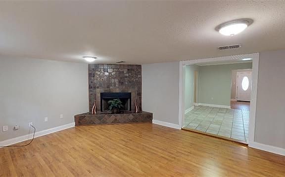 2nd image of 3666 Brookwood Dr