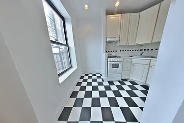 Rented by CitySites Real Estate Group