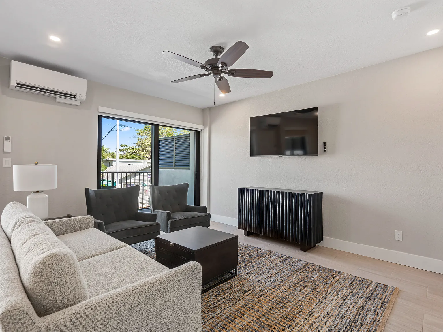 1 bed, $3,050 — Photo 1