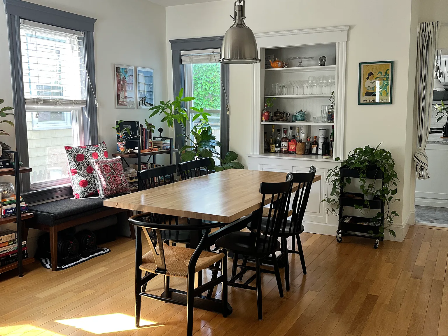 2 bed, 1.5 bath, 1487 sqft, $4,450 — Photo 4