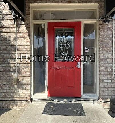 3rd image of 164 Lakeshore Dr APT 21