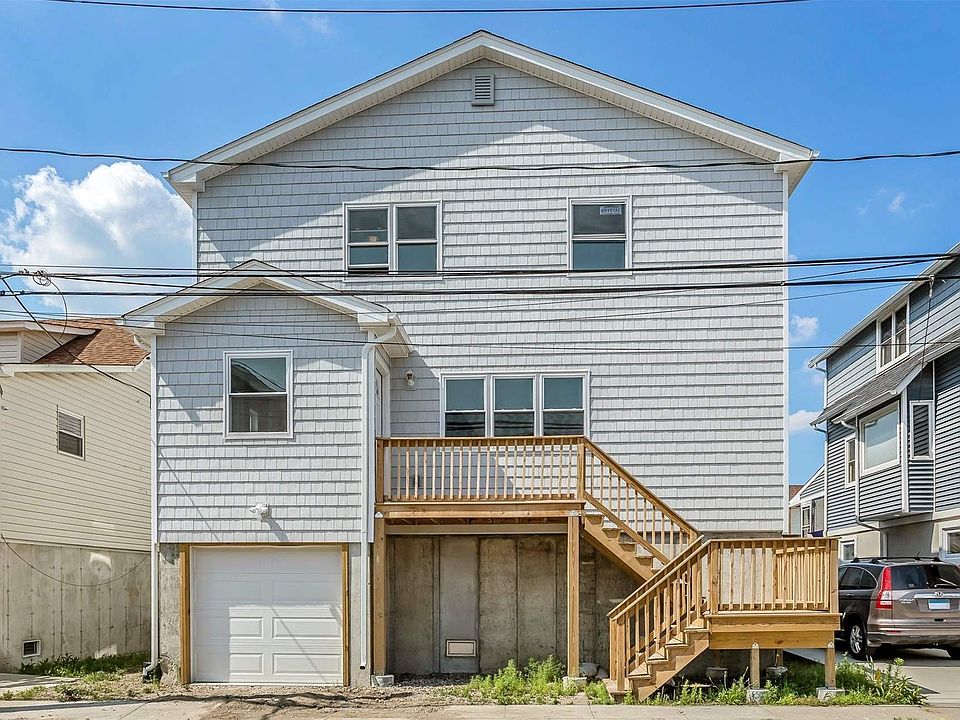 1st image of 663 Arthur St