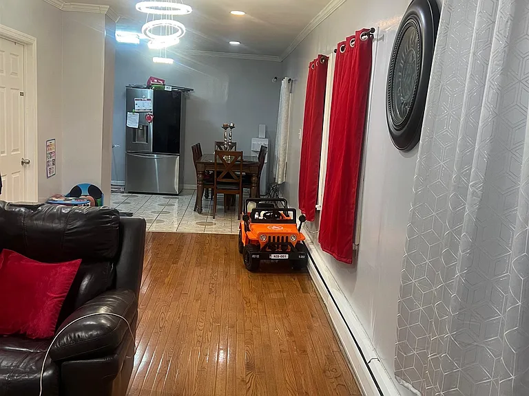 54 Pamrapo Ave #2 — Photo 7