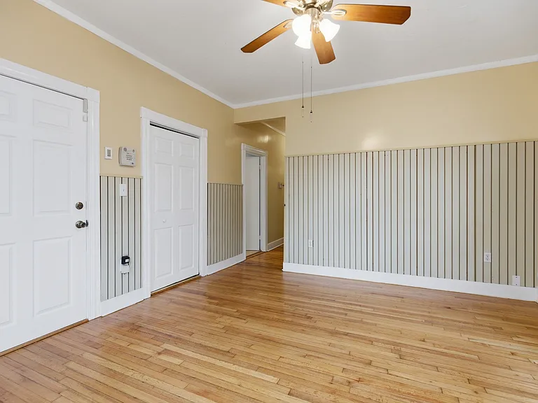 15 Drummond St #1 — Photo 10
