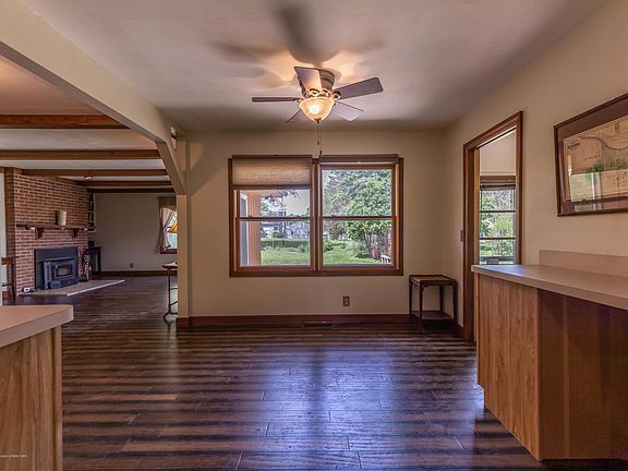 4th image of 3706 Gleneden Dr