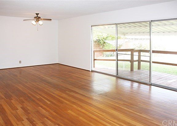 4th image of 8625 Crescent Ave