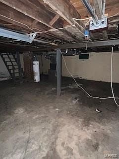 3rd image of 2419 Henral Ct