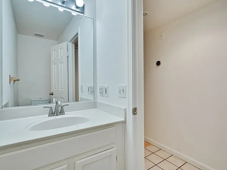 1006 Summerplace Dr — Photo 20