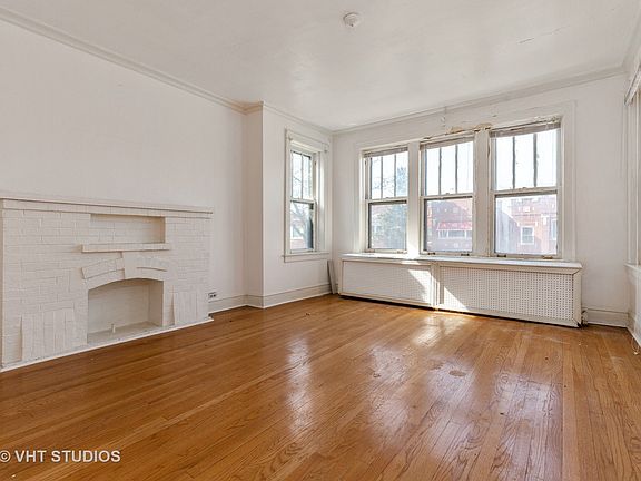 3rd image of 1425 N Luna Ave