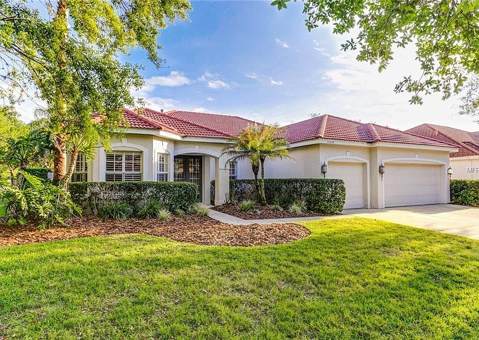 1st image of 10235 Waterside Oaks Dr