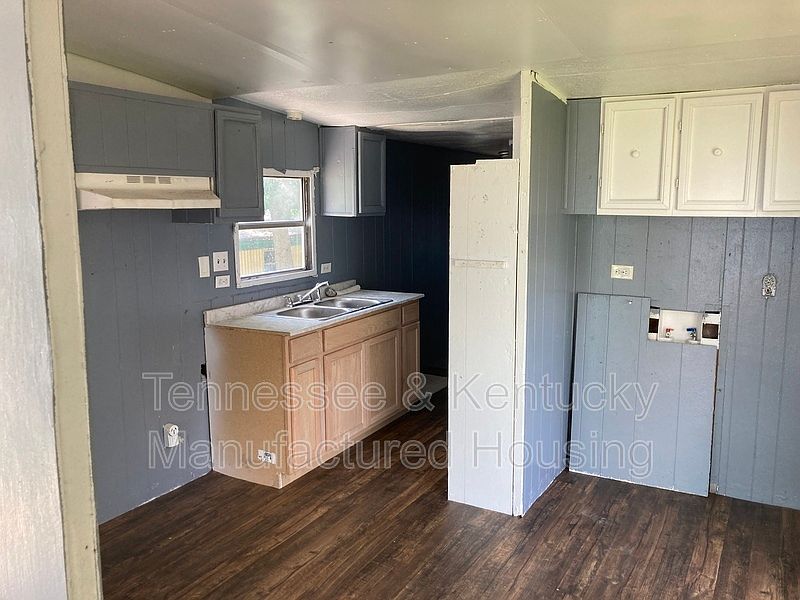 1104 Columbia Ave Glasgow, KY Zillow