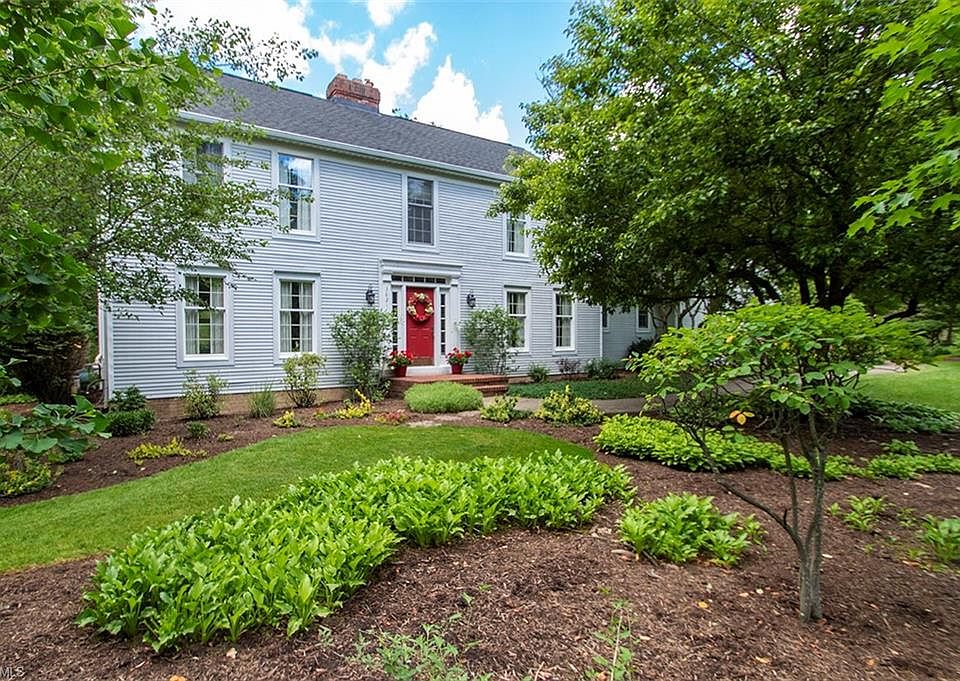1st image of 3621 Autumn Tree Dr