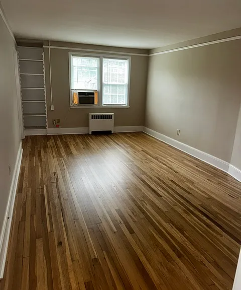 802 Burroughs St #D — Photo 2