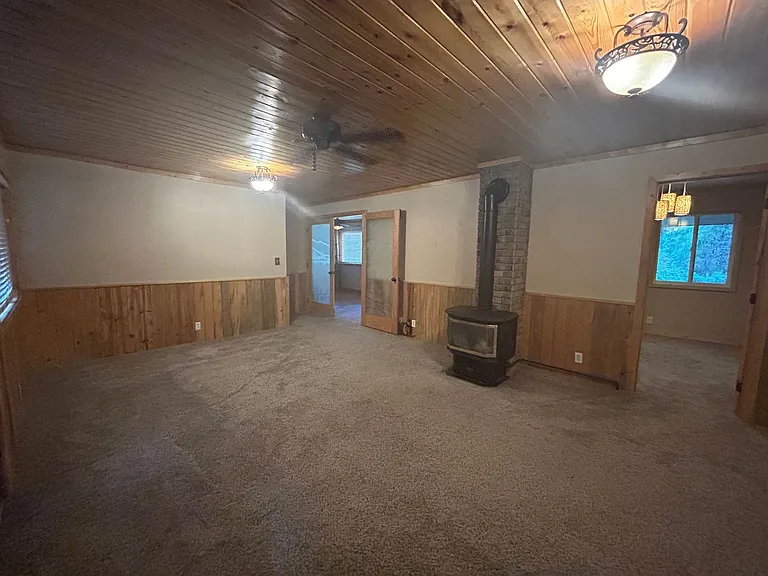 15295 Highway 12 W — Photo 3