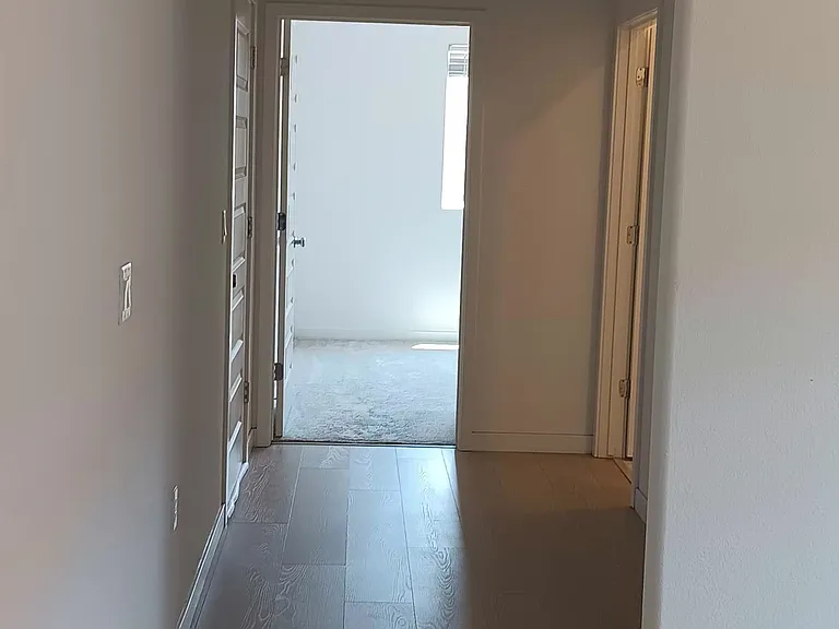 Hallway towards bedroom