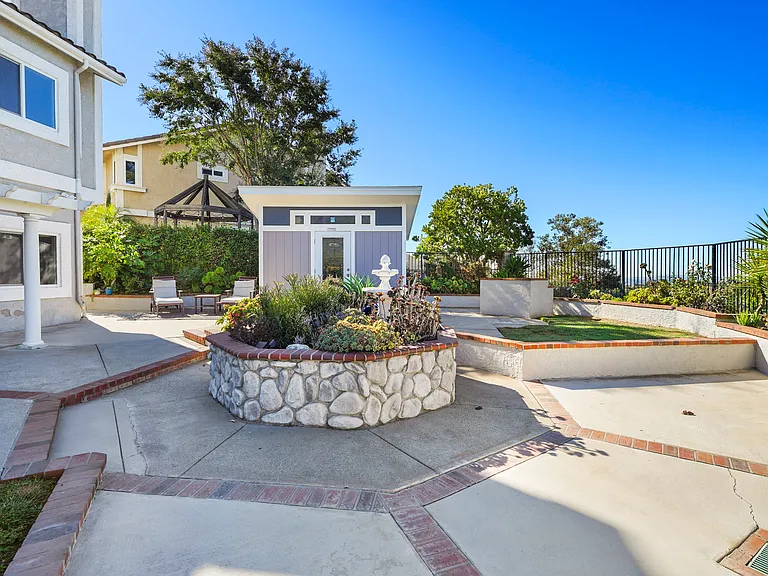 2610 Partridge Pl — Photo 10
