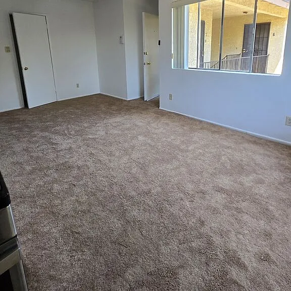 2219 S Crenshaw Blvd #5 — Photo 8