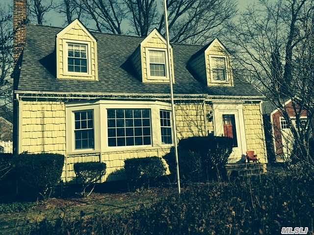 1st image of 3 Roosevelt St