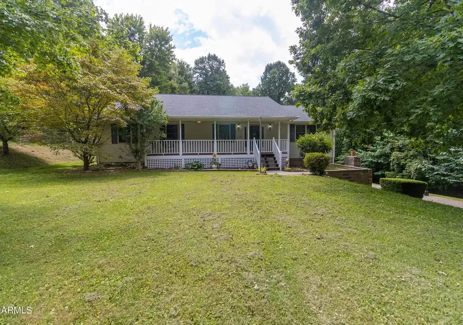 Coming Soon 12/1 | Heiskell Retreat On 1.48 Acres — Photo 1