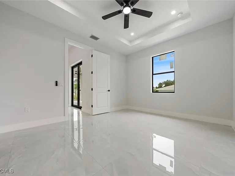 1130 Ivan Ave S — Photo 16