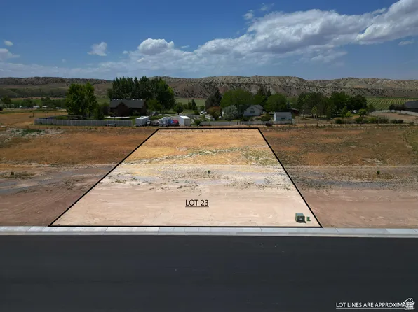 811 N 200 W, Mayfield, UT 84643