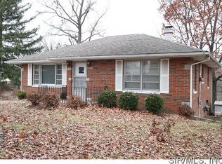 308 Dana Dr, Collinsville, IL 62234