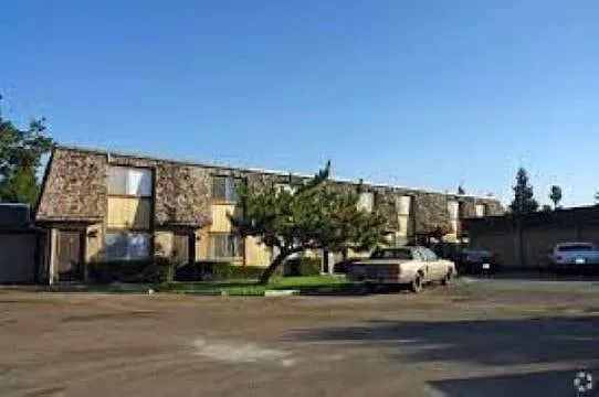 8473 Kelley Dr #D — Photo 9