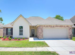6525 Cameren Oaks Dr, Baton Rouge, LA 70817