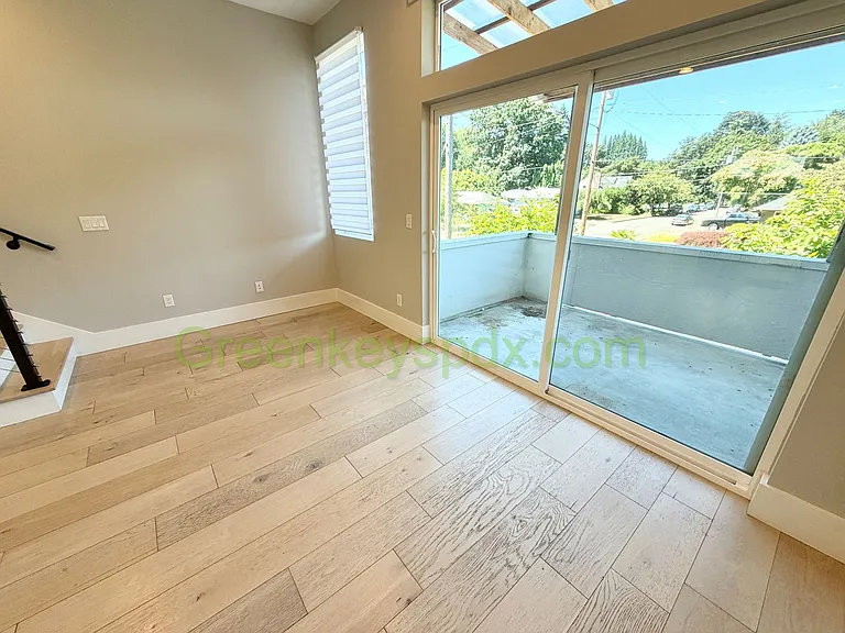6064 NE 42nd Ave — Photo 16