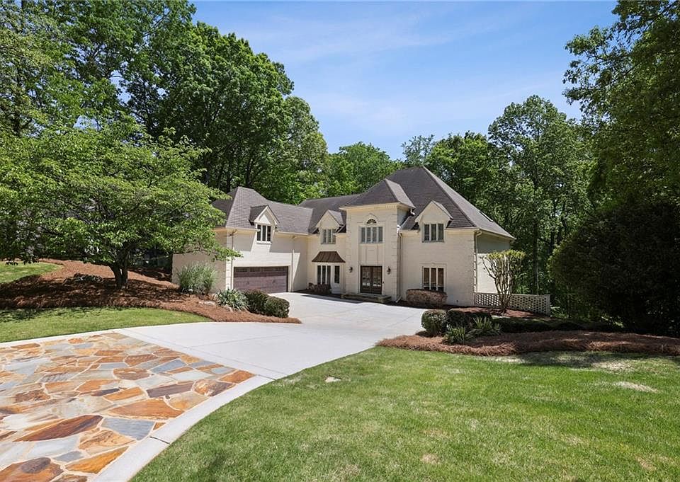 1st image of 280 Cameron Ridge Dr