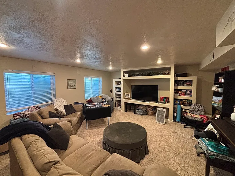1123 S 1410 E — Photo 7