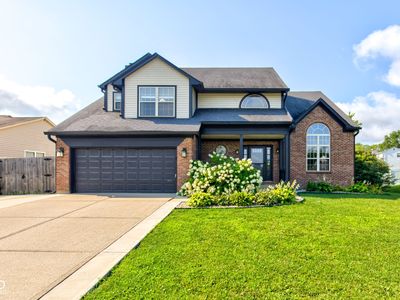 4889 Oakleigh Pkwy, Greenwood, IN, 46143