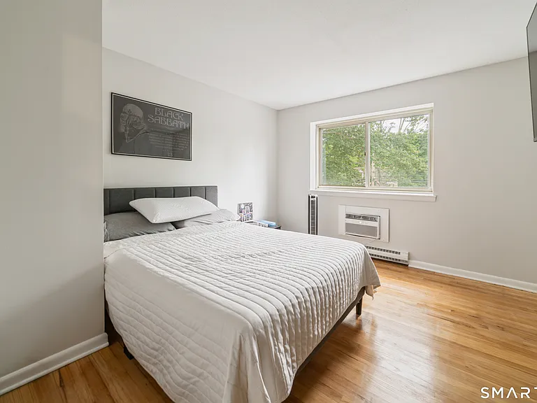 1700 Broadbridge Ave #B33 — Photo 8
