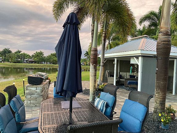 3rd image of 10211 Surfwood Ct