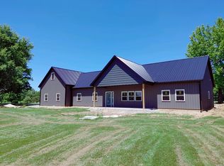 388 Coonpath Rd NE, Lancaster, OH 43130