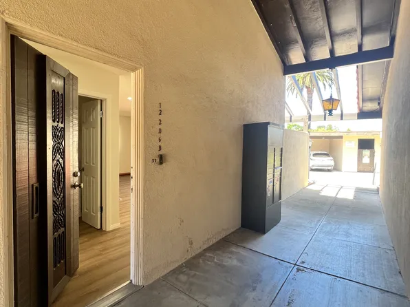 12206 Rancho Bernardo Rd Unit B, San Diego, CA 92128