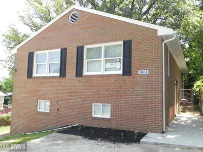 1004 Nova Ave, Capitol Heights, MD, 20743