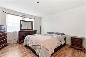 2 Tara Dr #11
