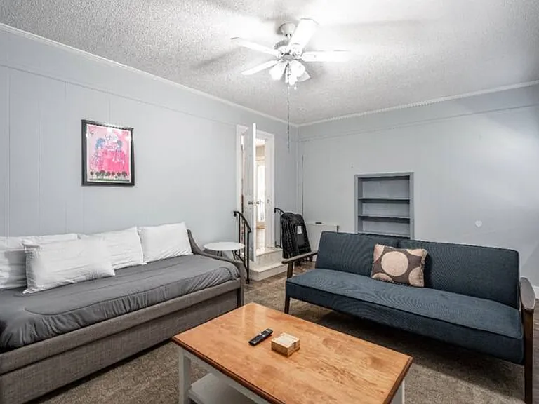 7049 Midland Dr — Photo 7