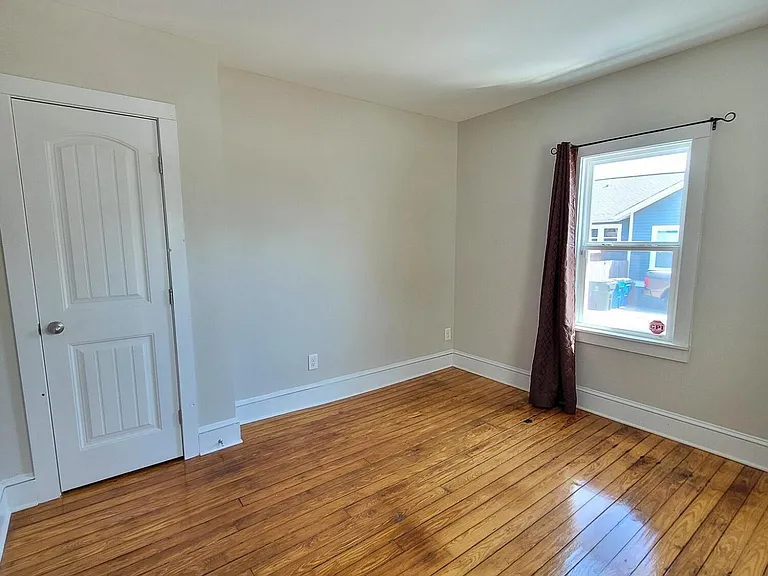 321 Bledsoe Ave — Photo 22