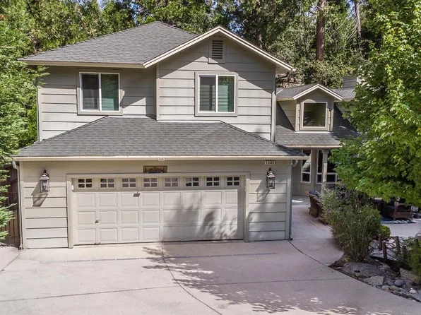 53885 Dogwood Creek Dr, Bass Lake, CA 93604