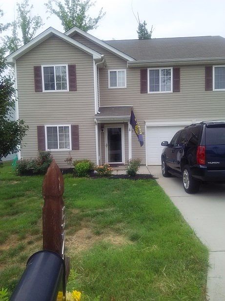 1st image of 5702 Hidden Lake Dr