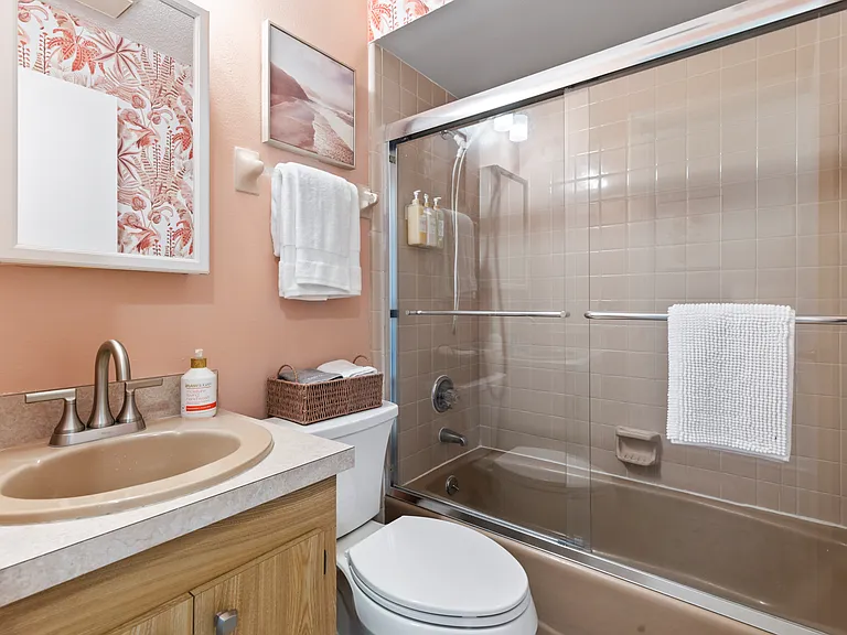 6 Courtney Ct — Photo 36